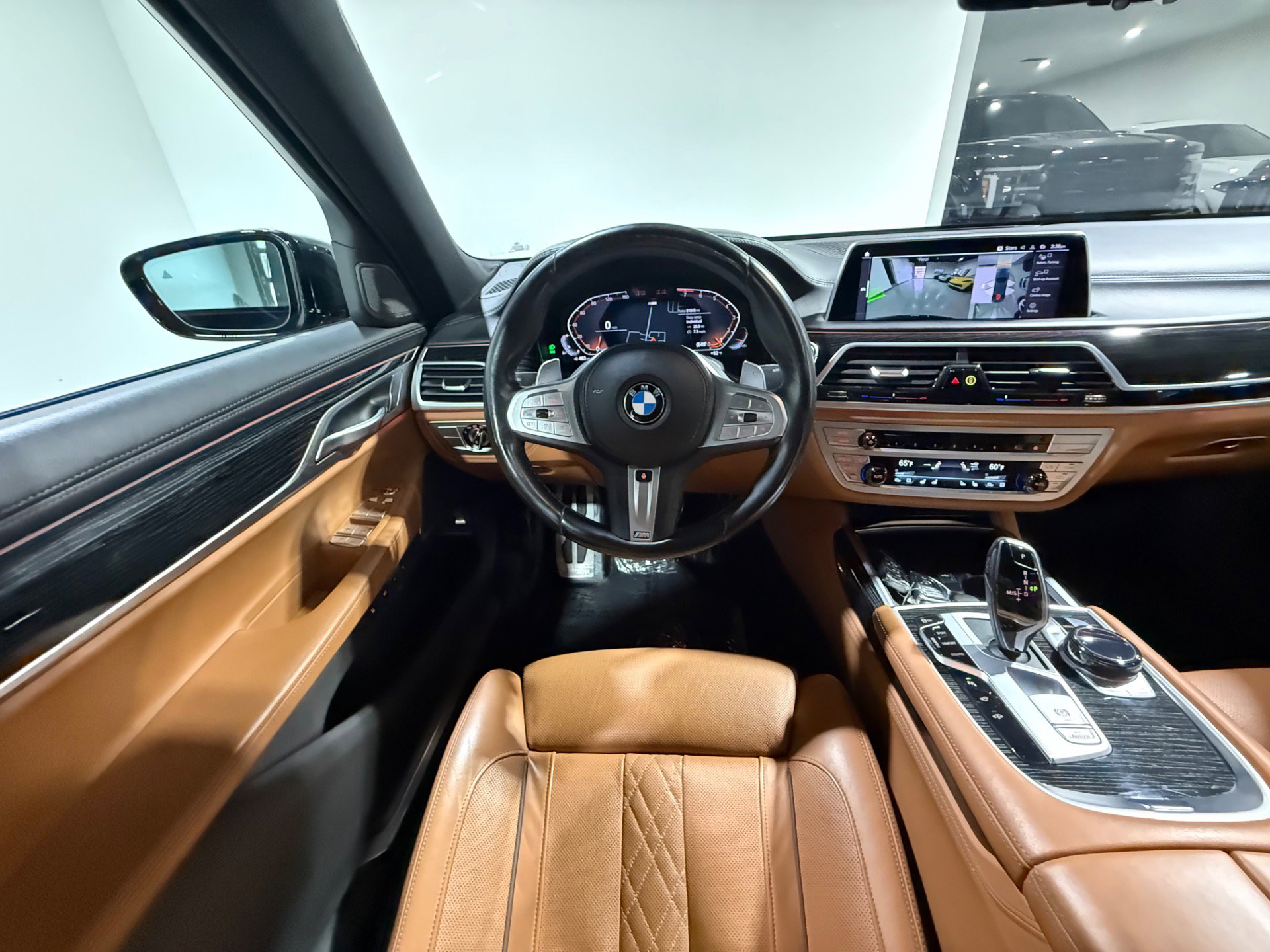 Used 2022 BMW 740i xDrive w/ M Sport Package image 33