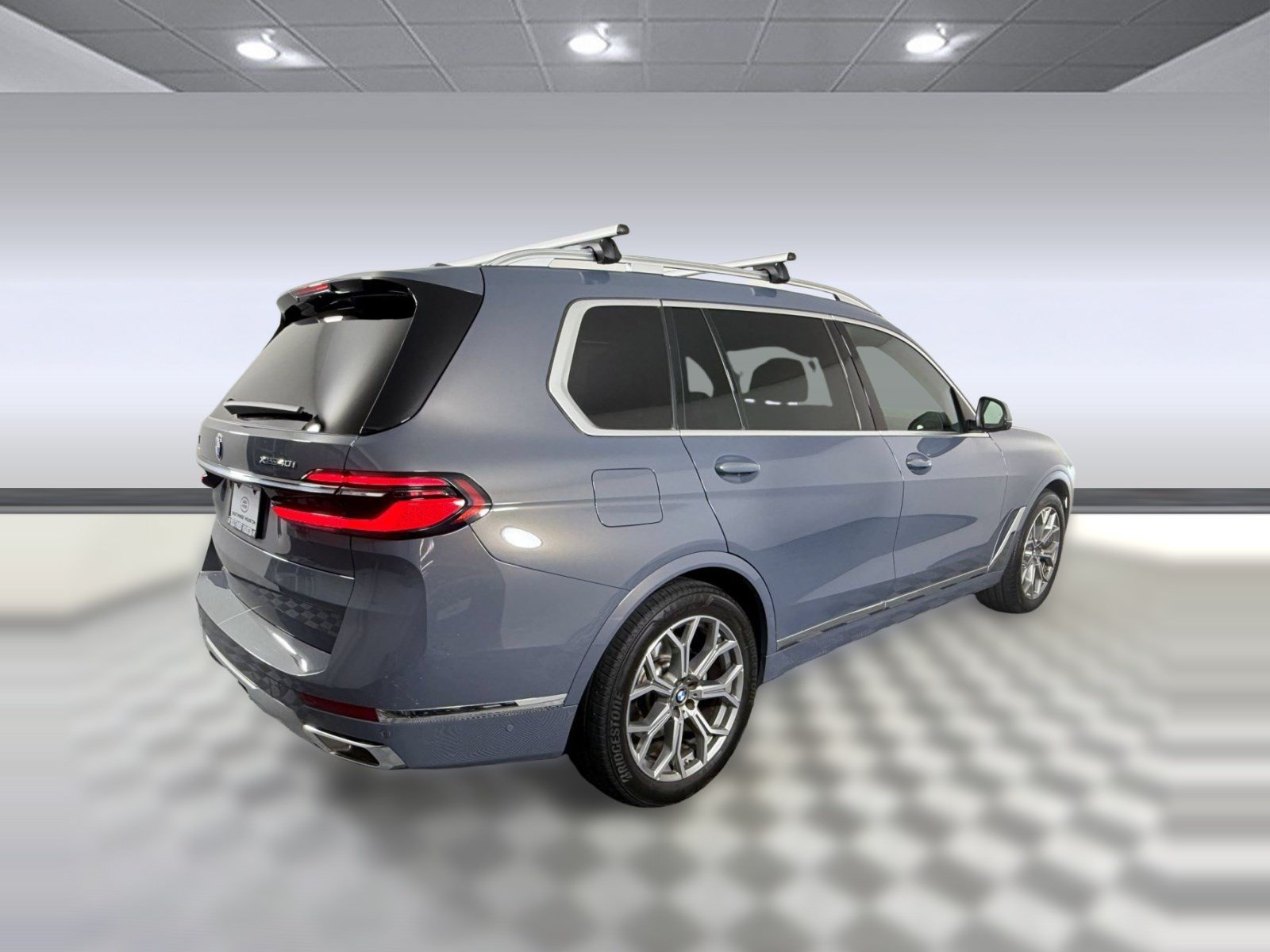 Used 2023 BMW X7 xDrive40i w/ Premium Package AWD/4WD image 9