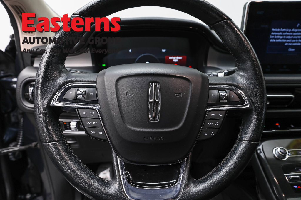 Used 2023 Lincoln Nautilus AWD image 11