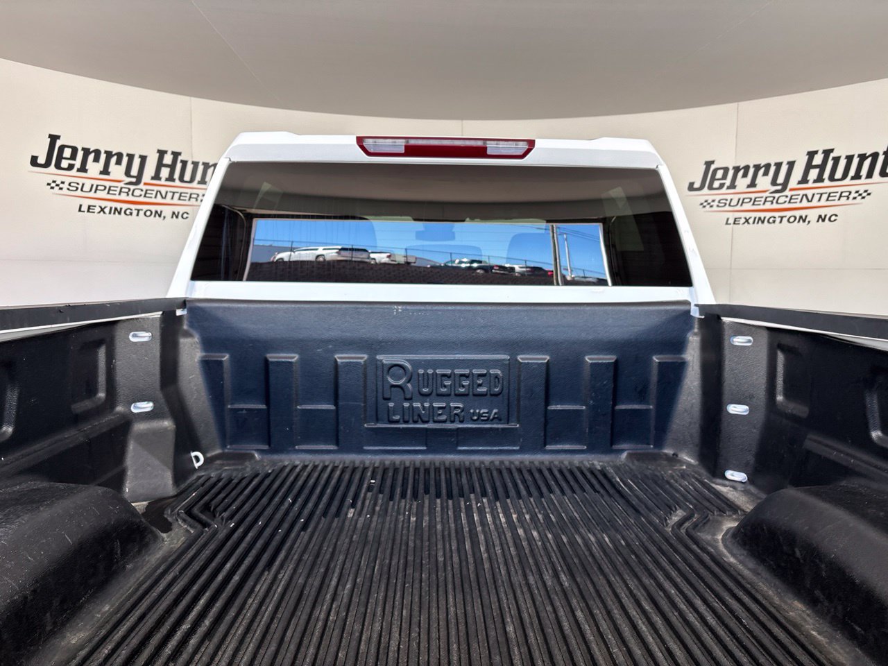 Used 2025 Chevrolet Silverado 2500 LT w/ Convenience Package AWD/4WD image 21