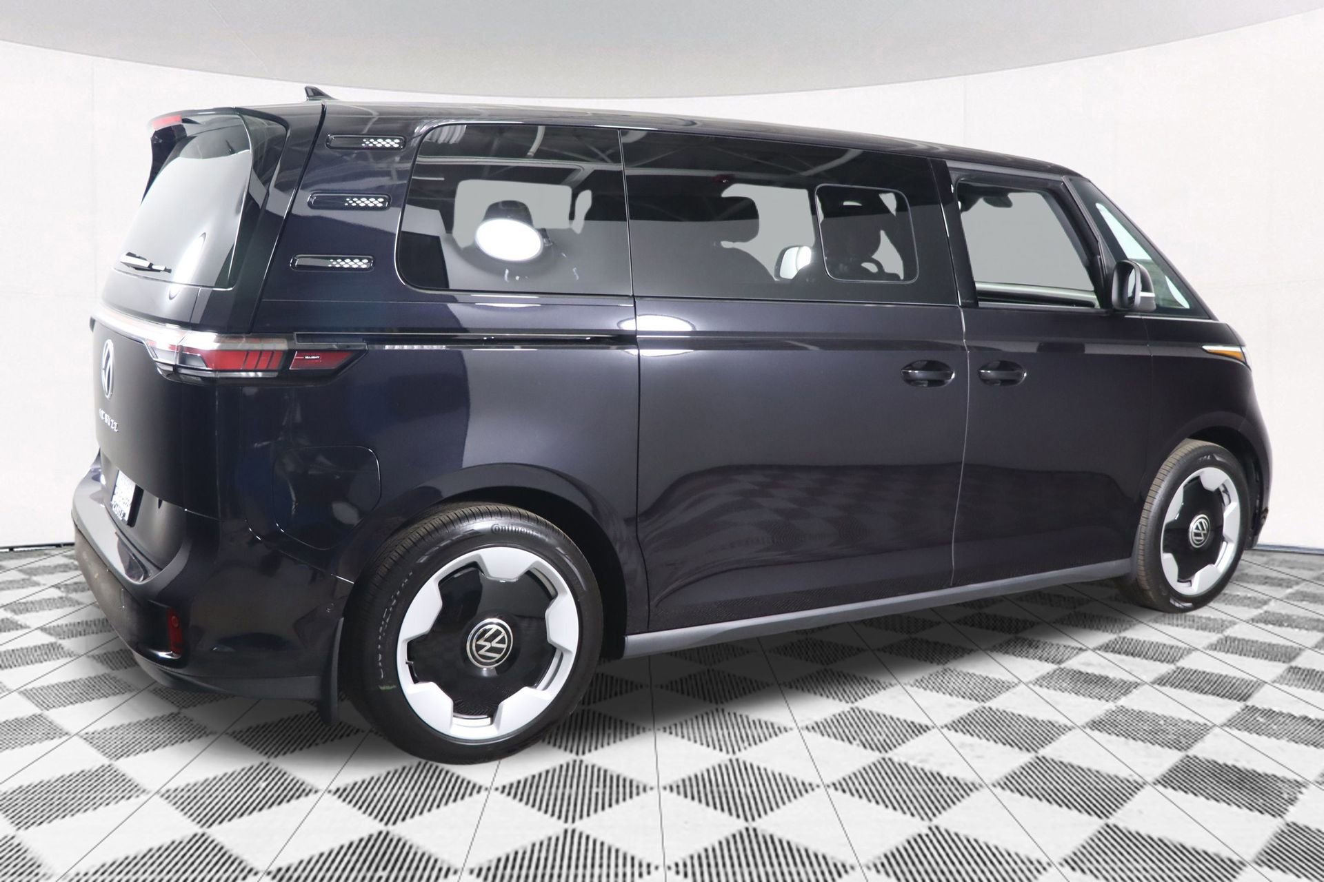 New 2025 Volkswagen ID. Buzz Pro S image 19