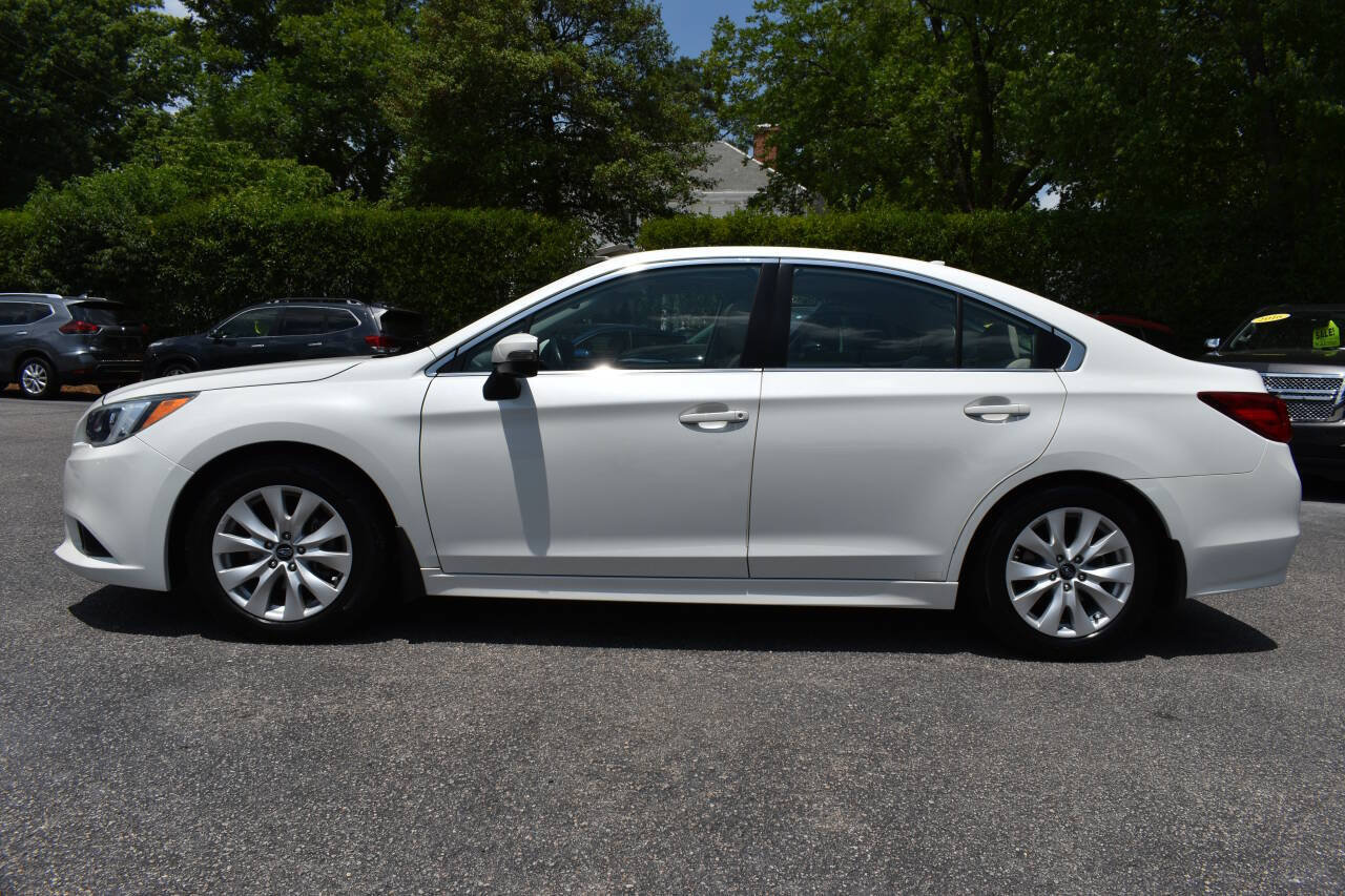 Used 2016 Subaru Legacy 2.5i Premium AWD/4WD image 4