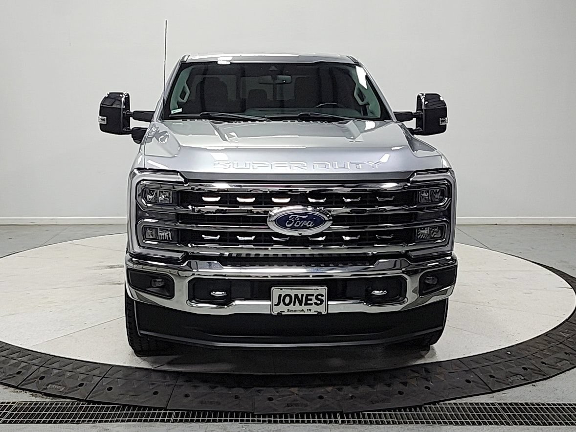 Used 2023 Ford F250 Lariat w/ Chrome Package AWD/4WD image 3