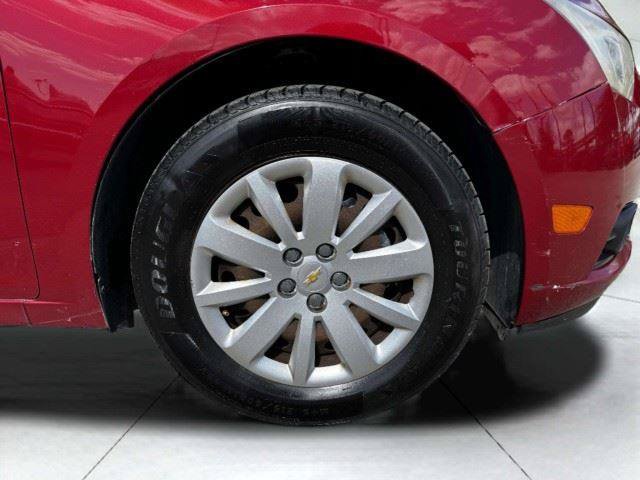 Used 2011 Chevrolet Cruze LT FWD image 53