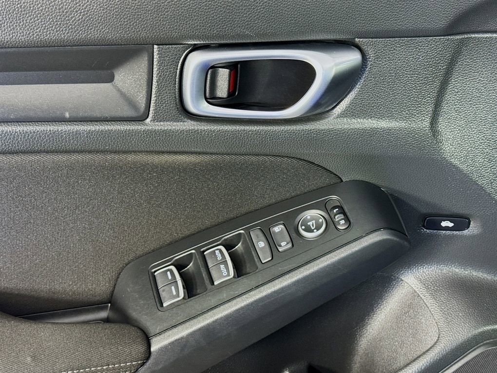 Used 2023 Honda Civic Sport image 19