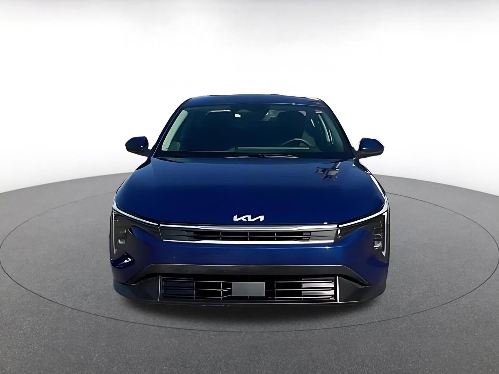 Used 2025 Kia K4 FWD image 3