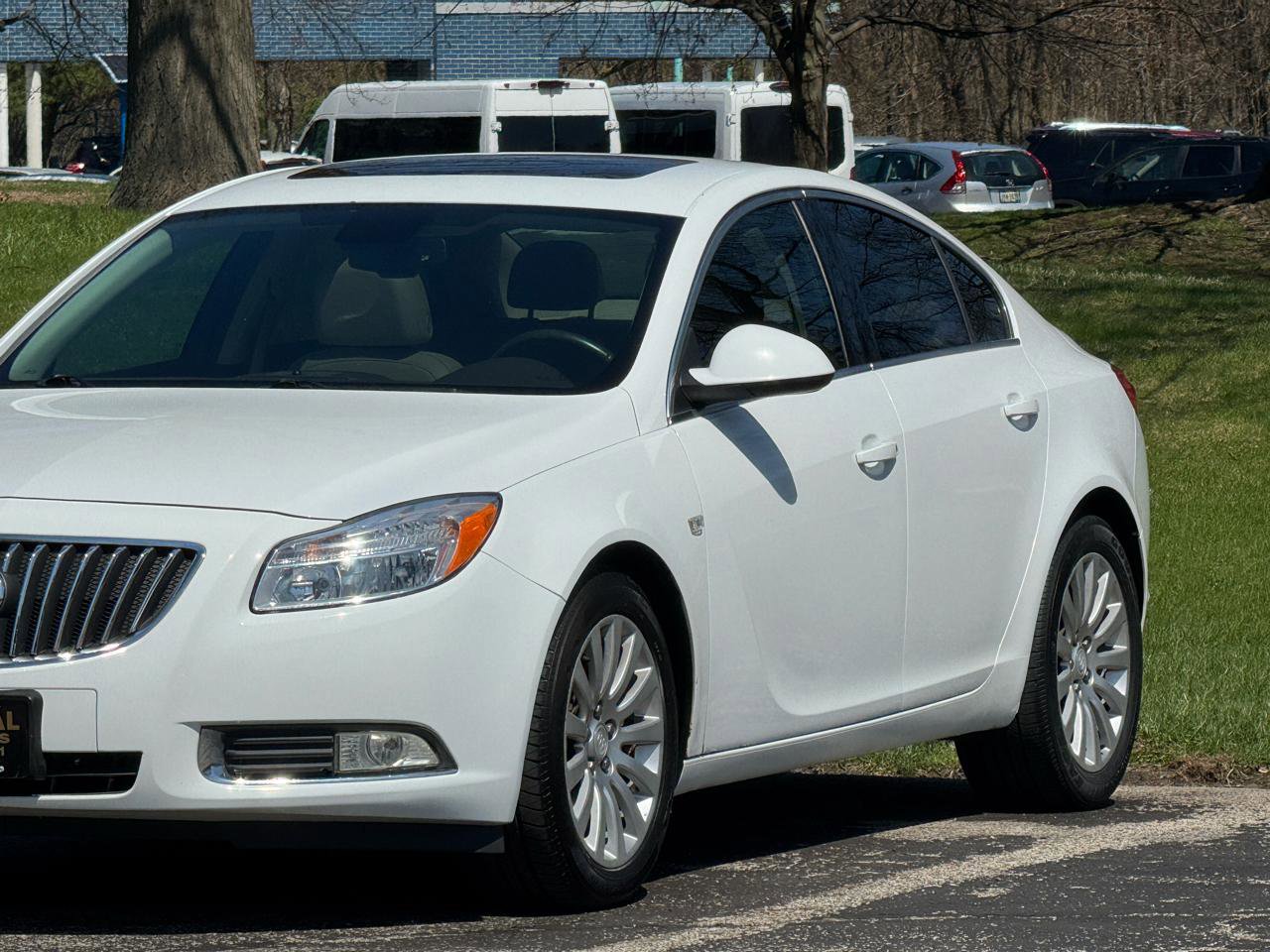 Used 2011 Buick Regal CXL w/ RL2 Preferred Equipment Group image 18