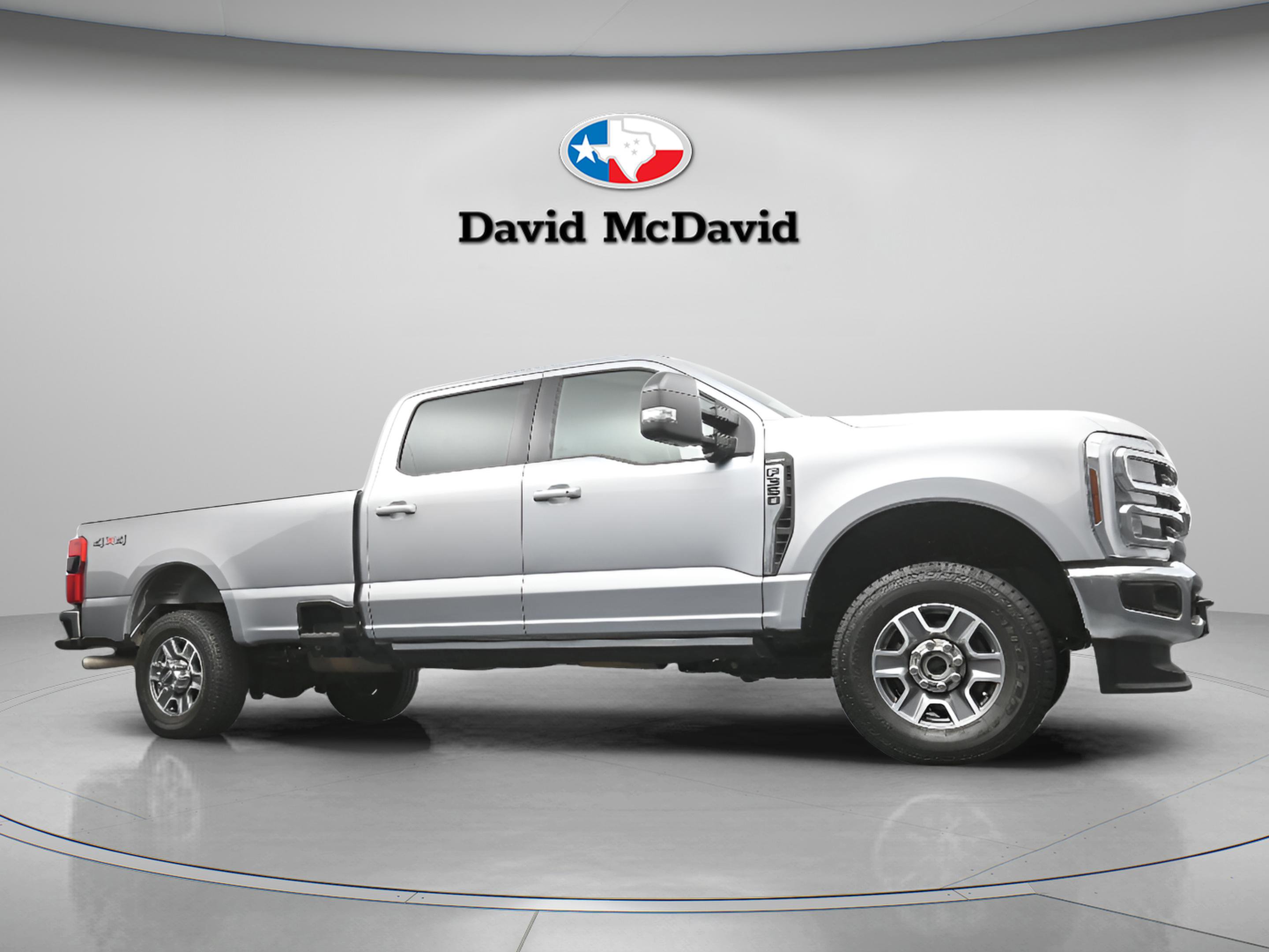 Used 2024 Ford F350 Lariat image 28