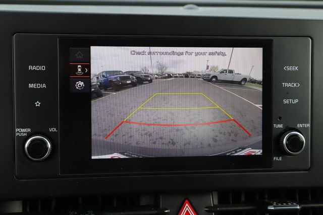 Used 2025 Kia Sportage LX image 25