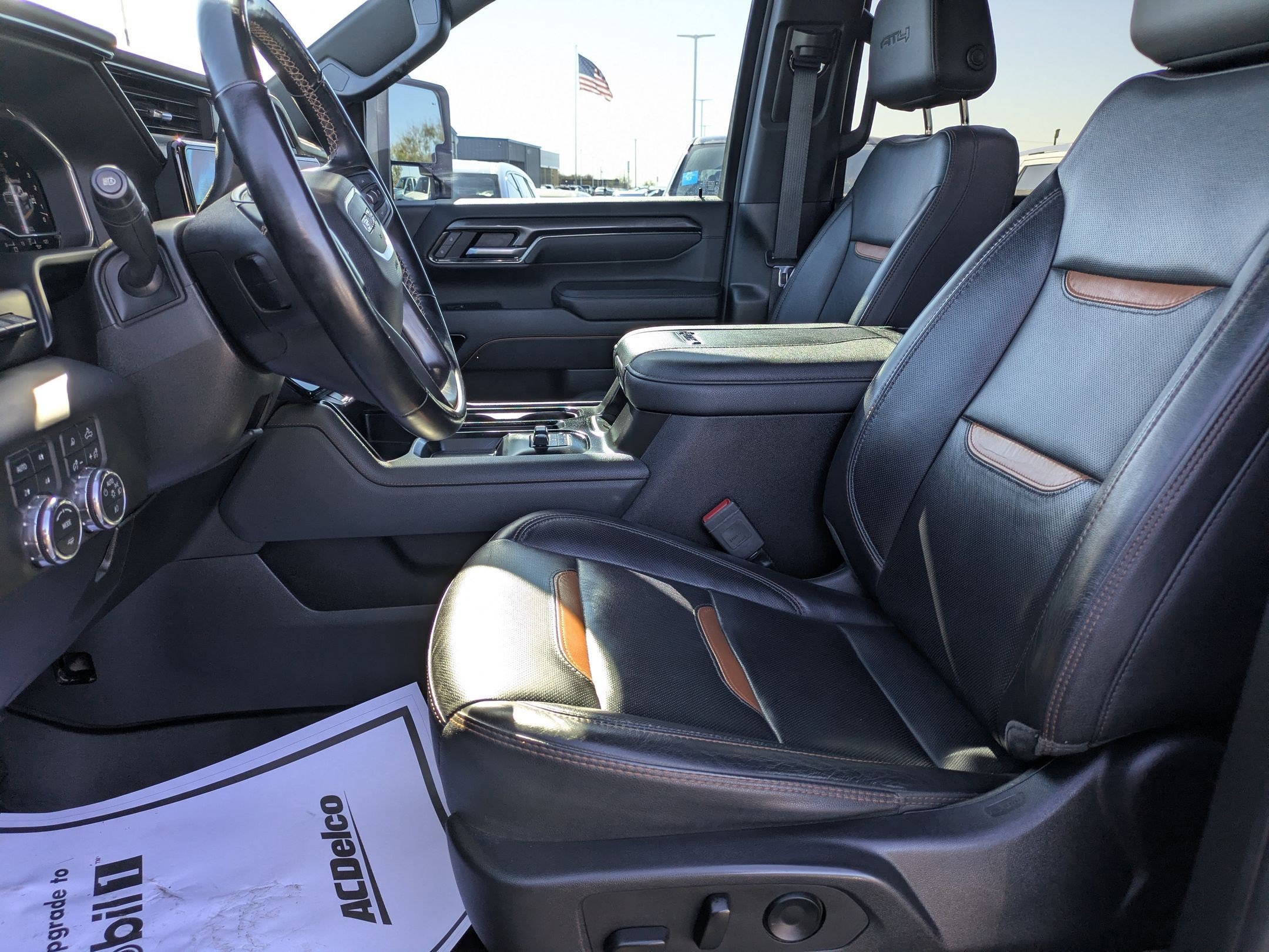 Used 2024 GMC Sierra 2500 AT4 w/ AT4 Premium Plus Package image 11