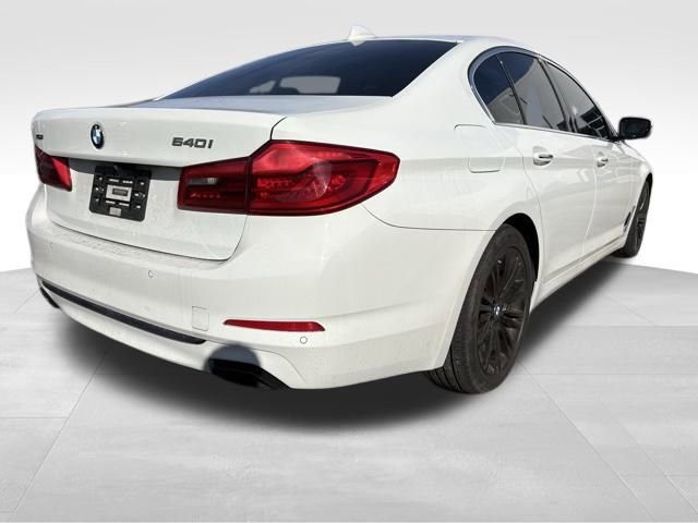 Used 2018 BMW 540i xDrive image 7