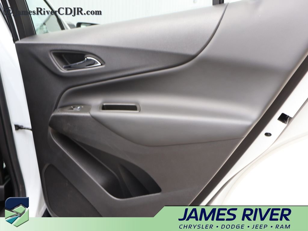 Used 2024 Chevrolet Equinox LT image 11