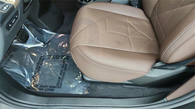 Used 2022 BMW iX xDrive50 w/ Premium Package image 33