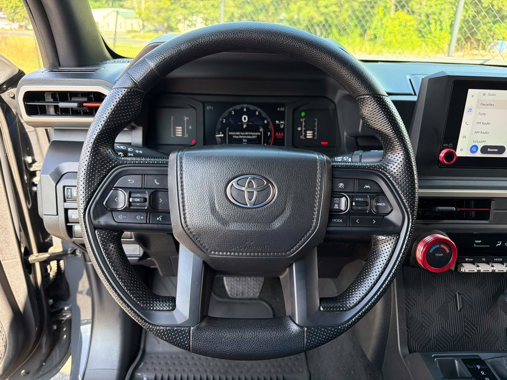 Used 2025 Toyota Tacoma SR w/ SR Upgrade Package AWD/4WD image 15