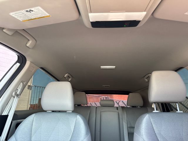 Used 2025 Nissan Rogue SV AWD/4WD image 21