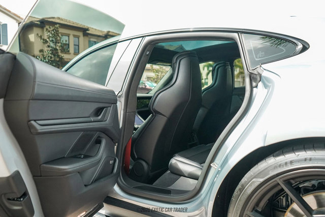 Used 2024 Porsche Taycan GTS AWD/4WD image 44