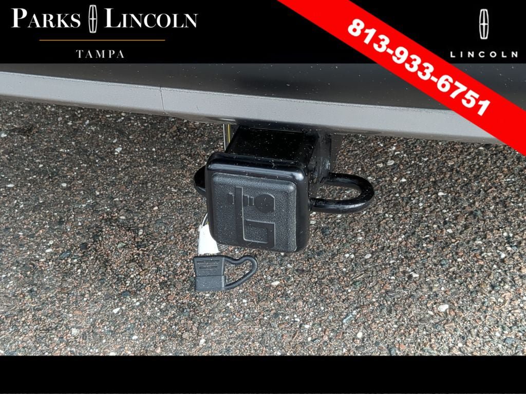 Used 2021 Ford Explorer Limited w/ Equipment Group 301A RWD image 11