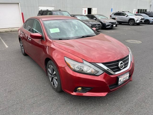 Used 2016 Nissan Altima 2.5 SV FWD image 3