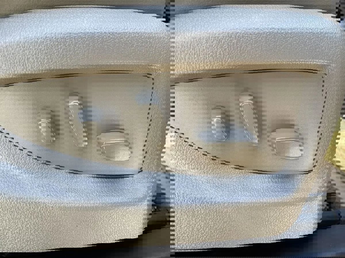 Used 2015 GMC Sierra 2500 Denali w/ Duramax Plus Package image 22