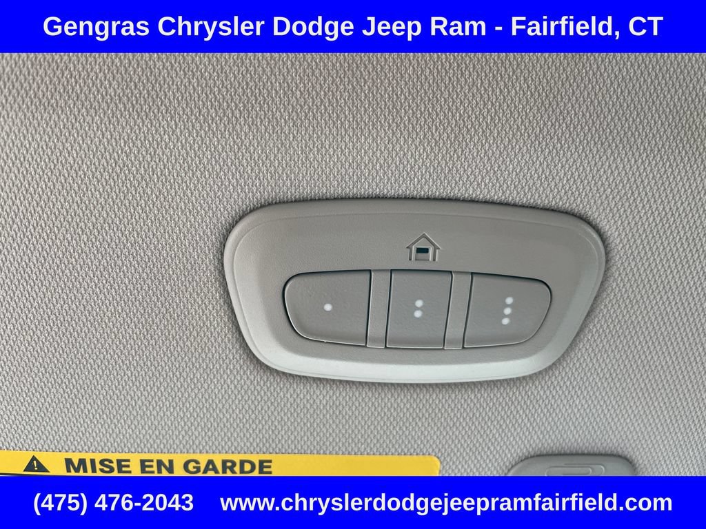 Used 2023 Jeep Grand Cherokee Limited w/ Luxury Tech Group II AWD/4WD image 57