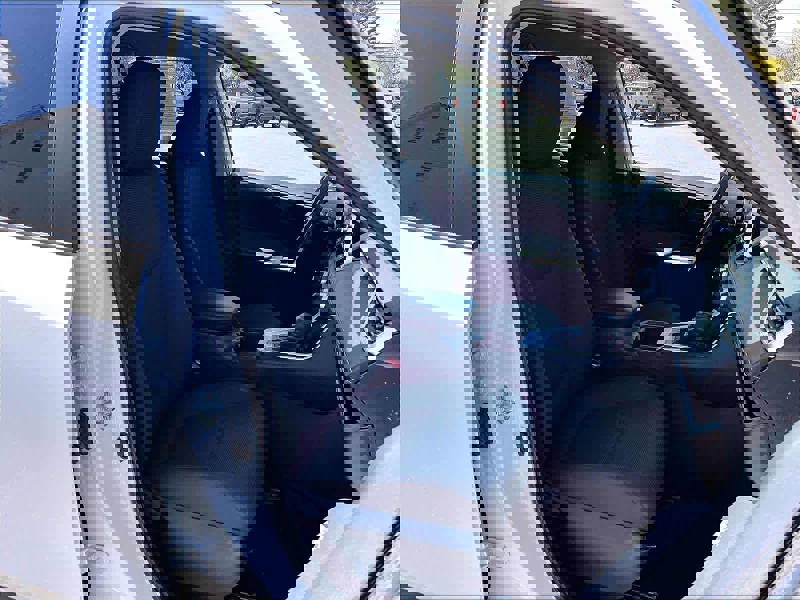 Used 2025 Toyota RAV4 LE image 11