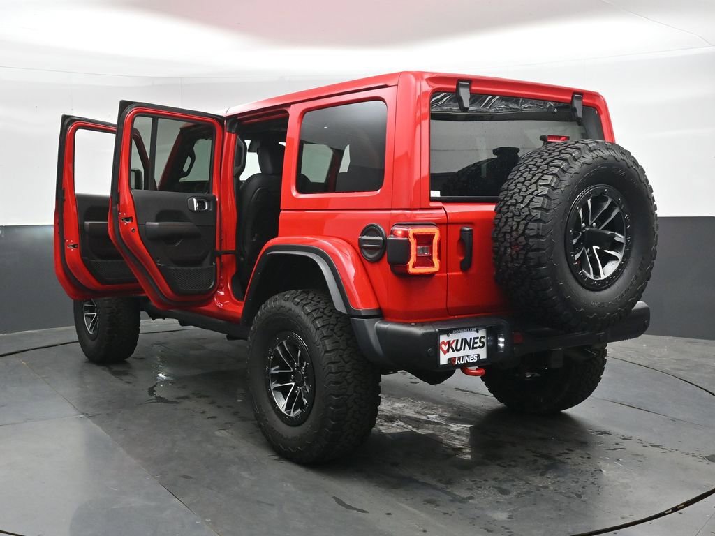 Used 2025 Jeep Wrangler Unlimited Rubicon AWD/4WD image 50