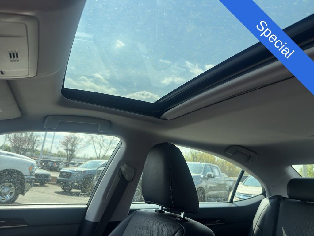 Used 2017 Lexus ES 350 w/ Navigation System Package image 19