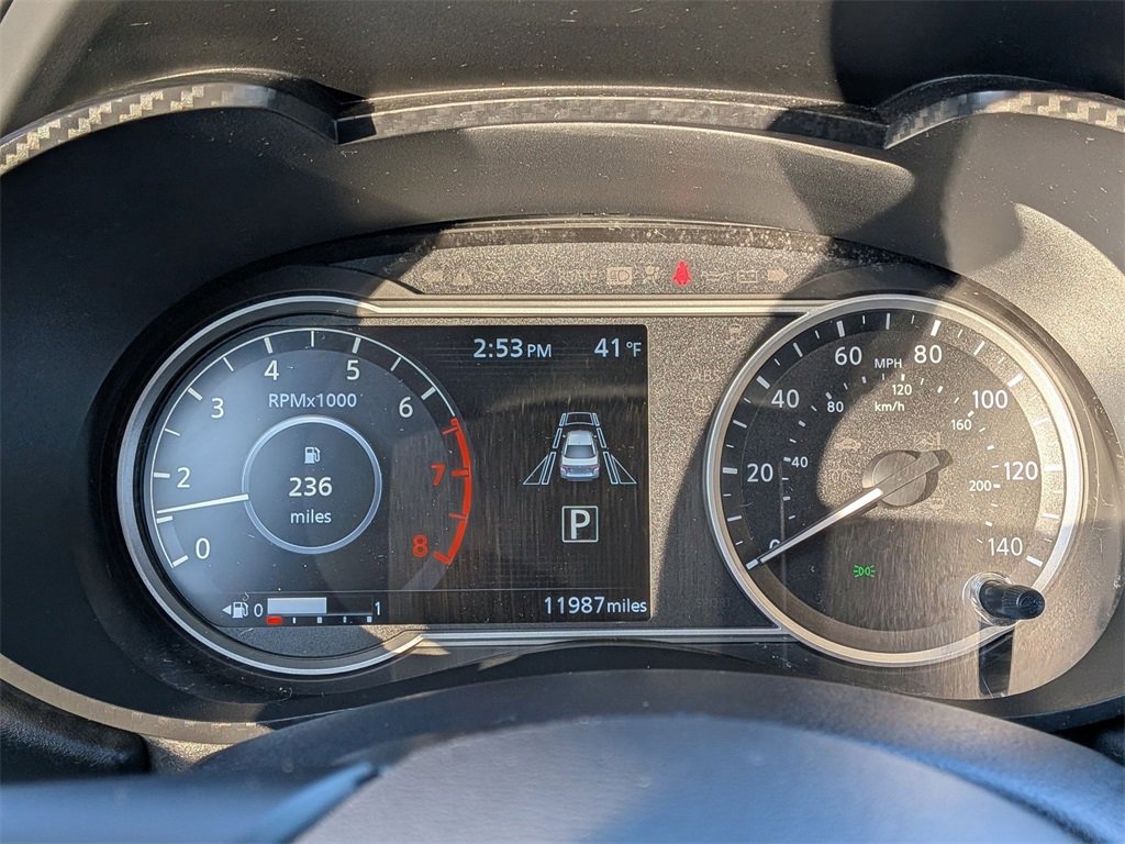 Used 2024 Nissan Versa SR w/ Trunk Package image 12