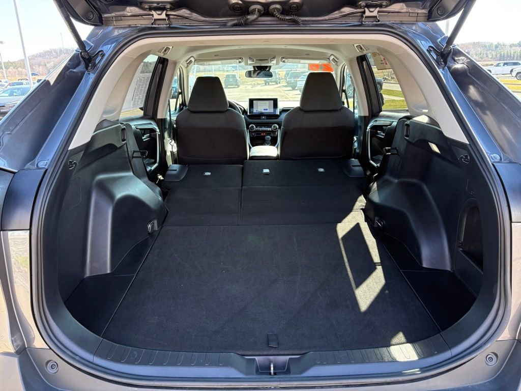 Certified 2025 Toyota RAV4 XLE AWD/4WD image 7