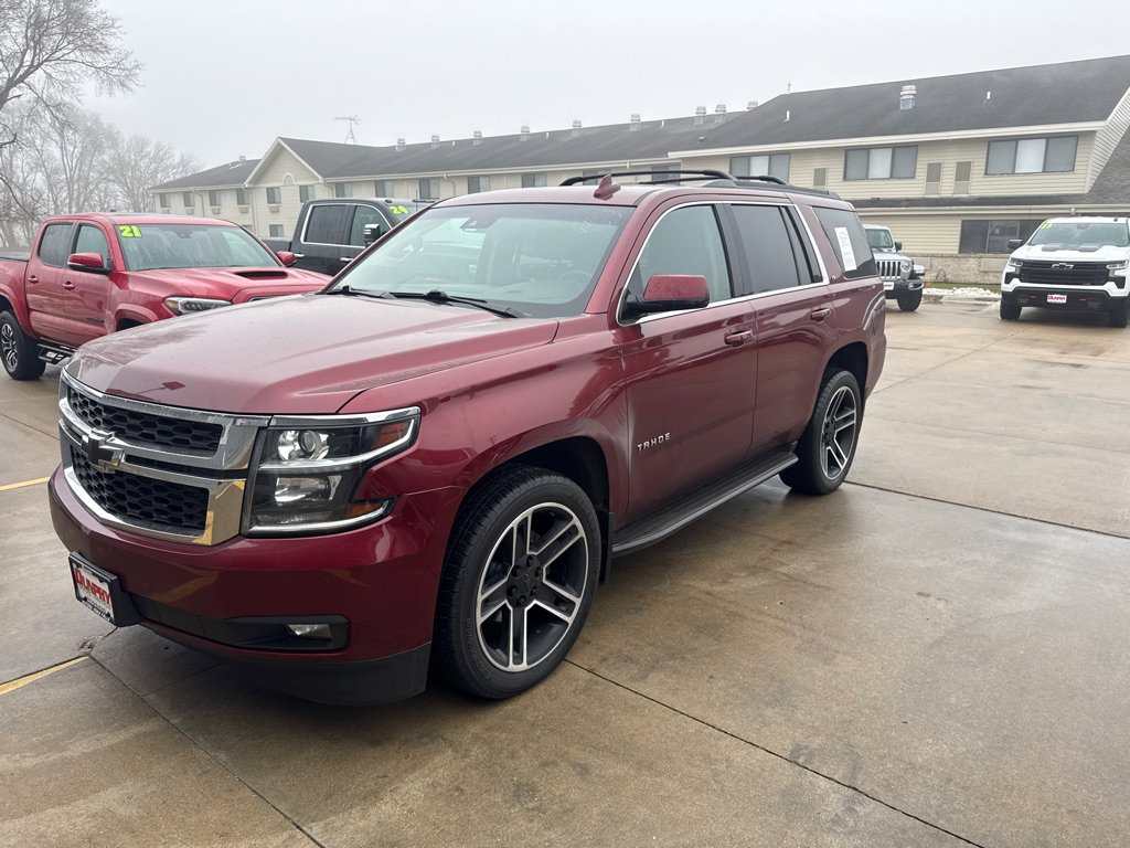 Used 2020 Chevrolet Tahoe LT w/ Luxury Package image 1