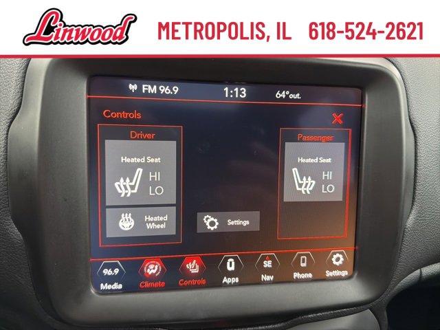 Used 2022 Jeep Renegade Trailhawk w/ Sun/Sound Group image 25