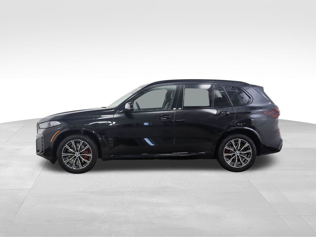 New 2026 BMW X5 xDrive50e w/ M Sport Package image 2