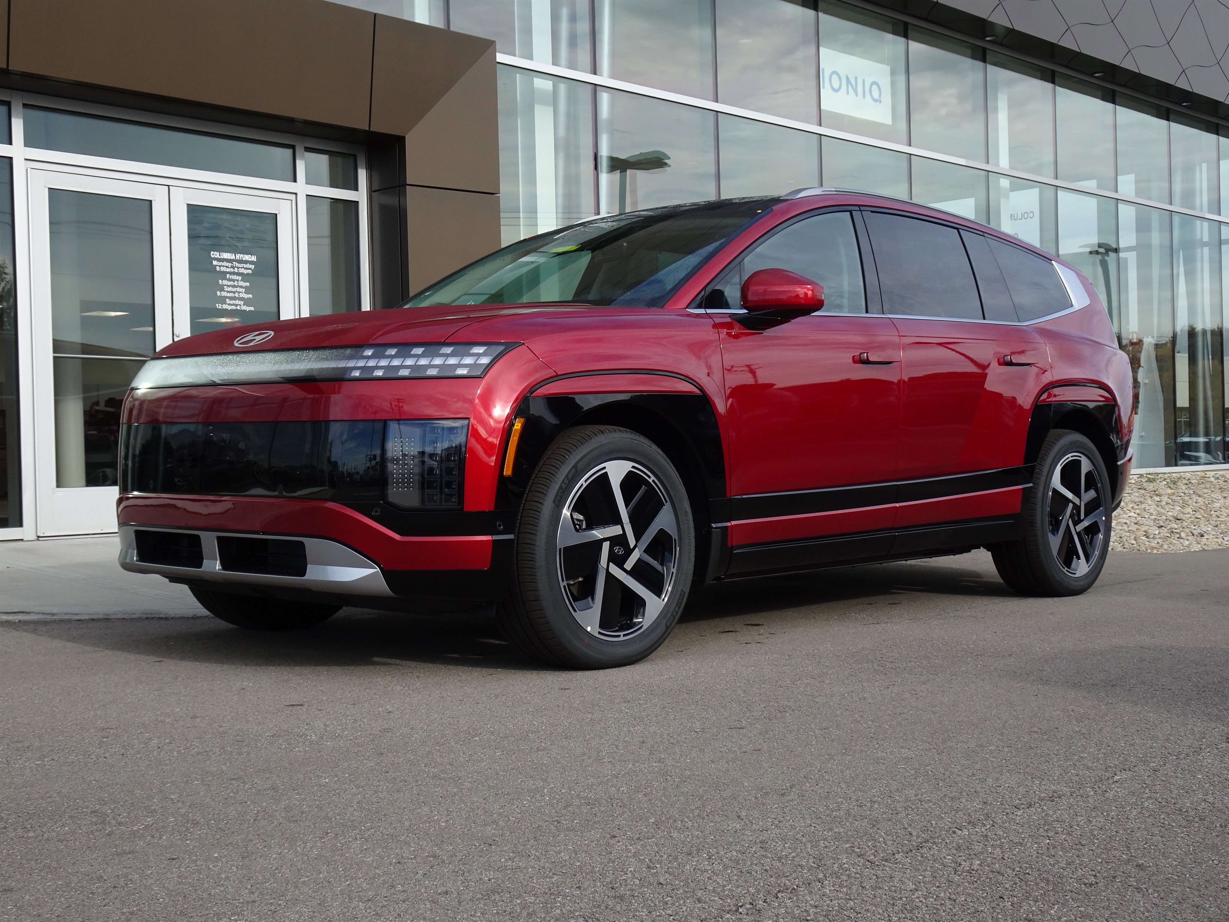 New 2026 Hyundai Ioniq 9 Limited w/ Tow & Go Package image 1