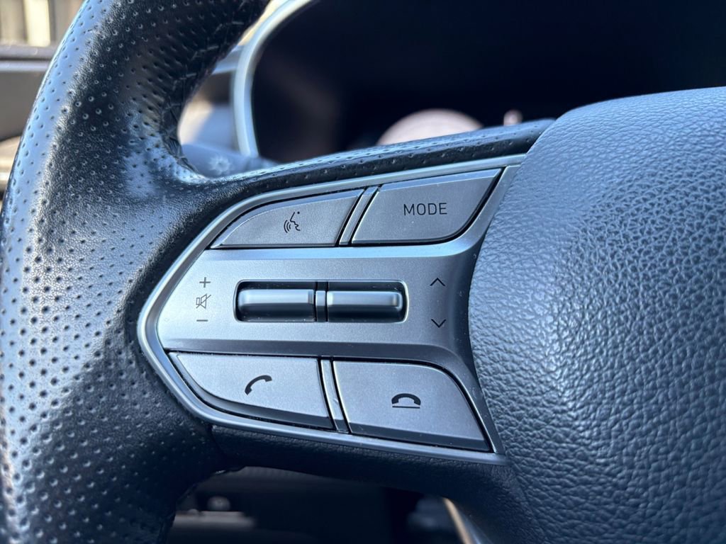 Used 2023 Hyundai Santa Fe Calligraphy image 18