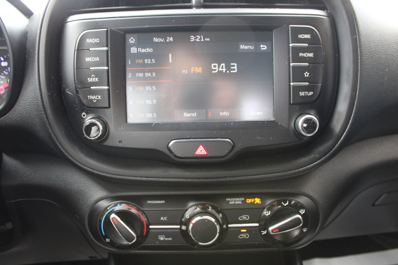 Used 2020 Kia Soul GT-Line image 29