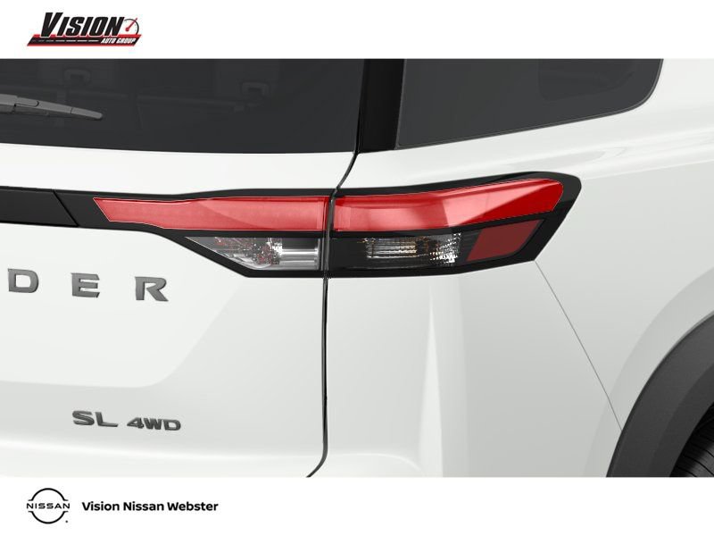 New 2026 Nissan Pathfinder SL AWD/4WD image 12