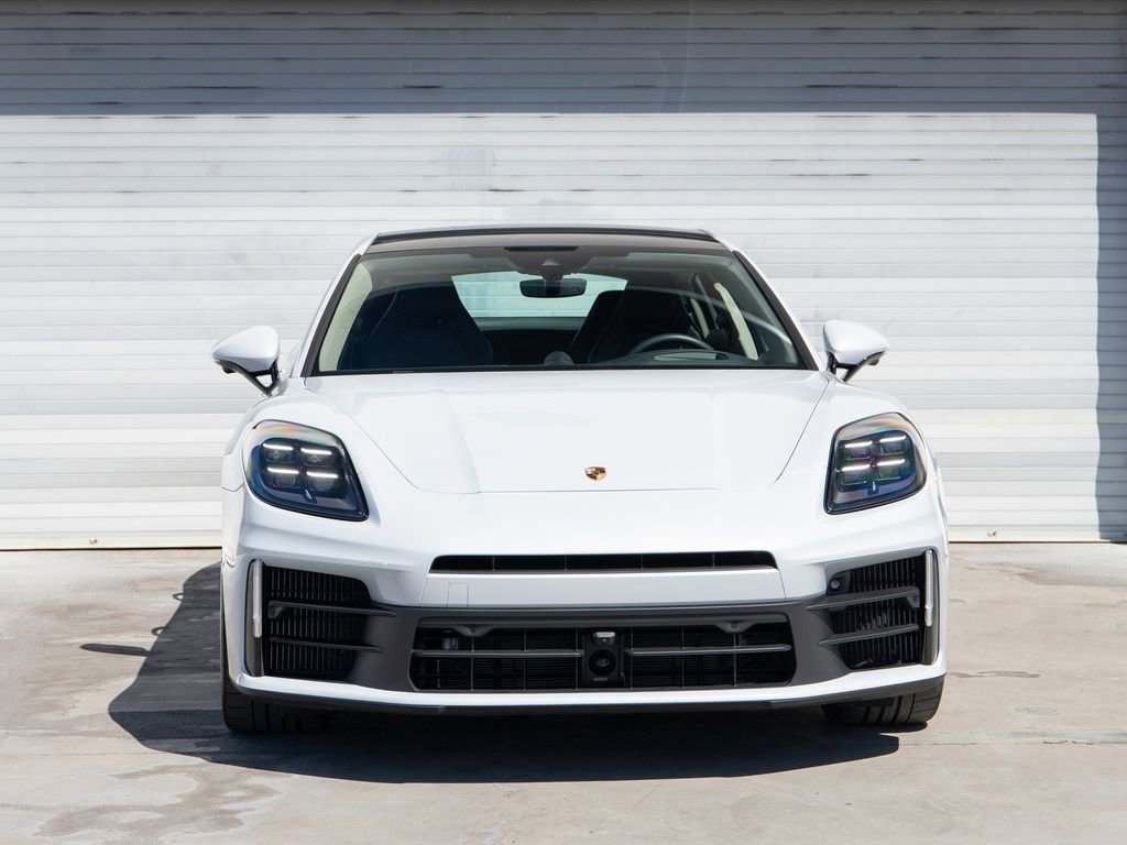 Certified 2025 Porsche Panamera 4 image 11