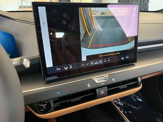 New 2026 Lexus ES 350e FWD image 33
