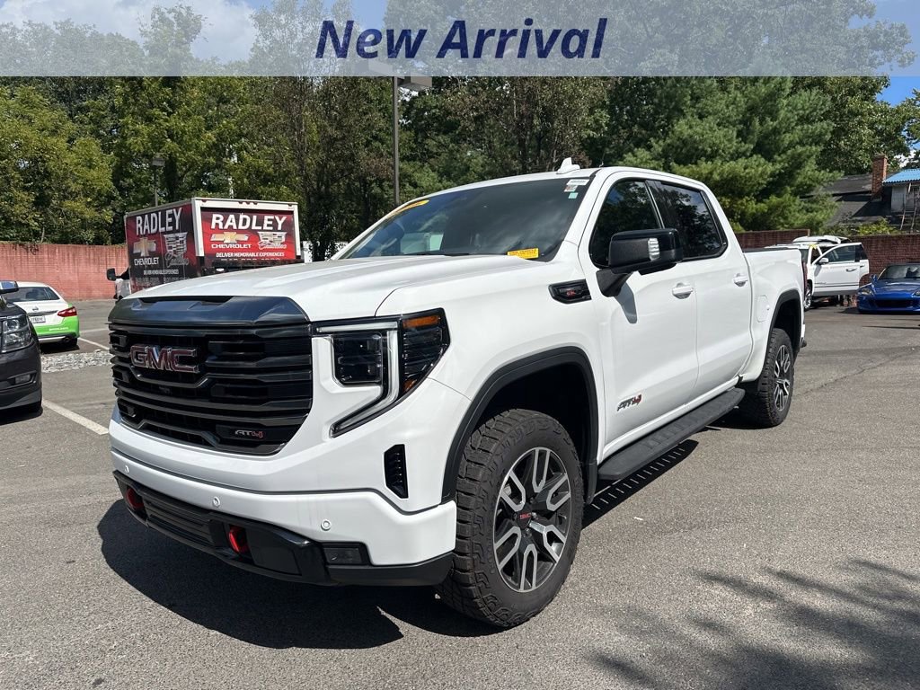 Certified 2024 GMC Sierra 1500 AT4 w/ Technology Package