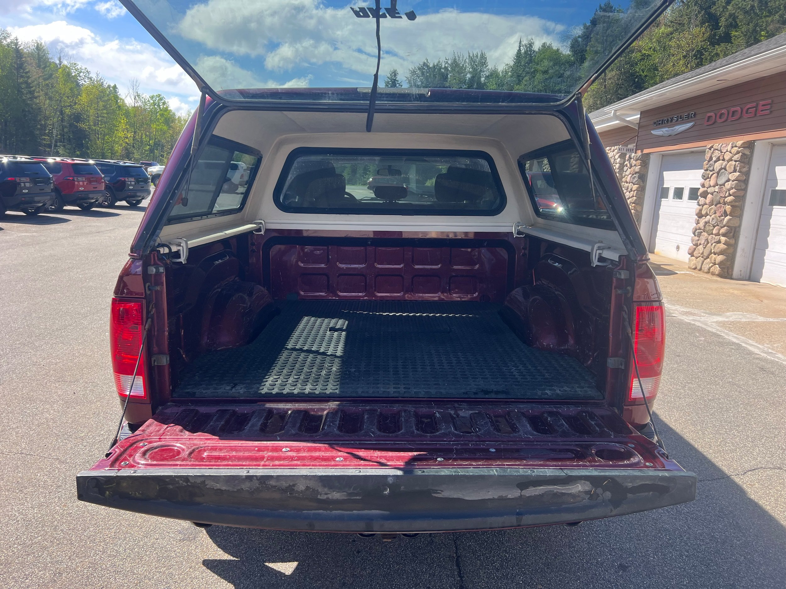 Used 2016 RAM 1500 Express AWD/4WD image 19