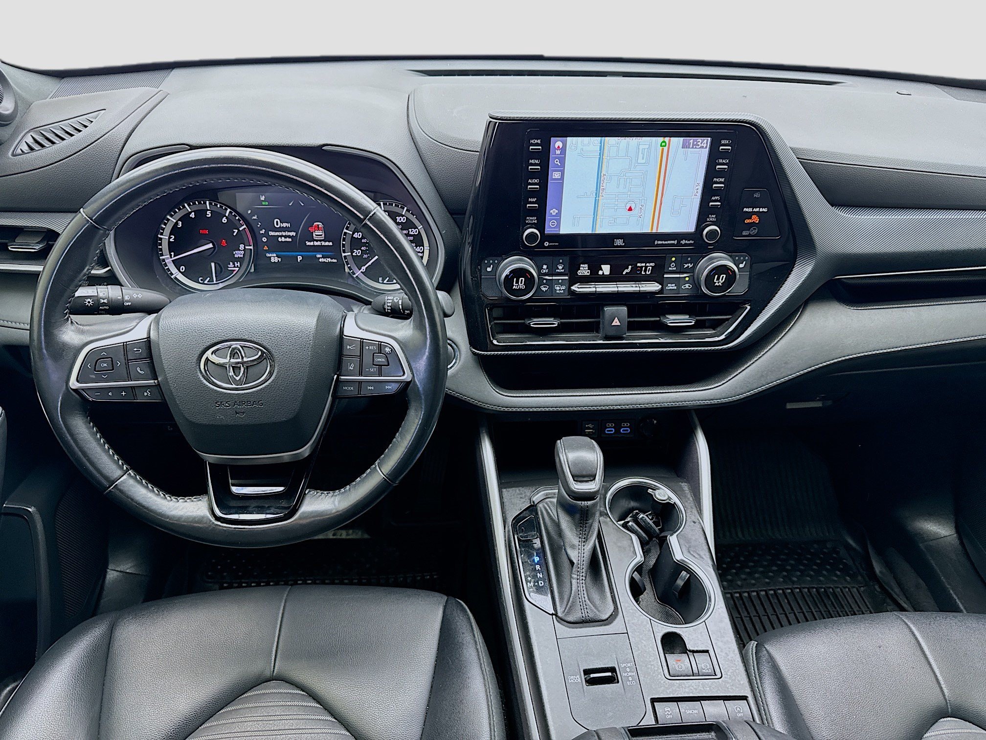 Used 2022 Toyota Highlander XSE FWD image 15