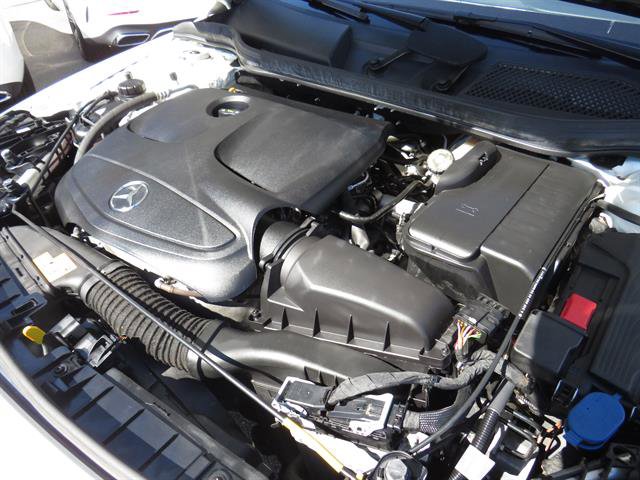 Used 2018 Mercedes-Benz GLA 250 4MATIC image 7