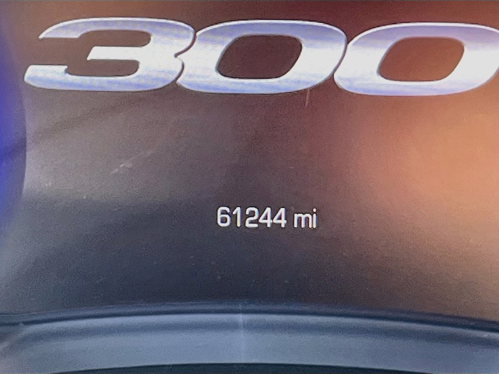 Used 2023 Chrysler 300 S w/ Comfort Group RWD image 12