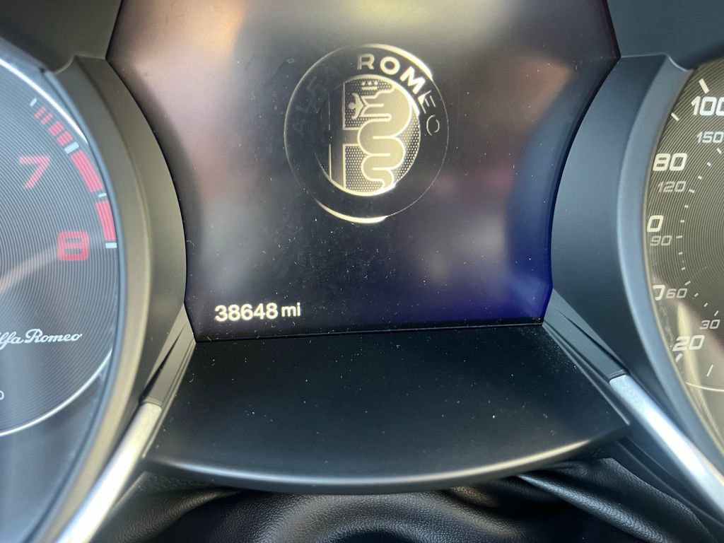 Used 2020 Alfa Romeo Stelvio Quadrifoglio image 22