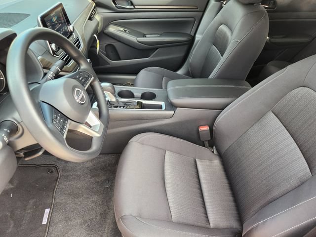 New 2026 Nissan Altima 2.5 SV FWD image 12
