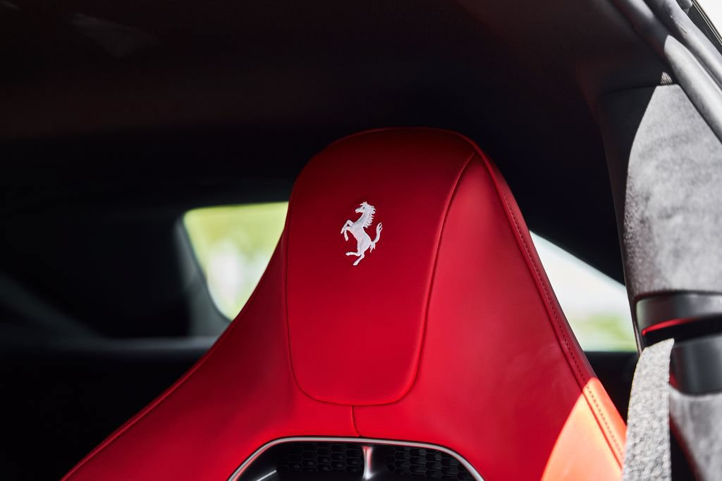 Used 2025 Ferrari 12Cilindri RWD image 40