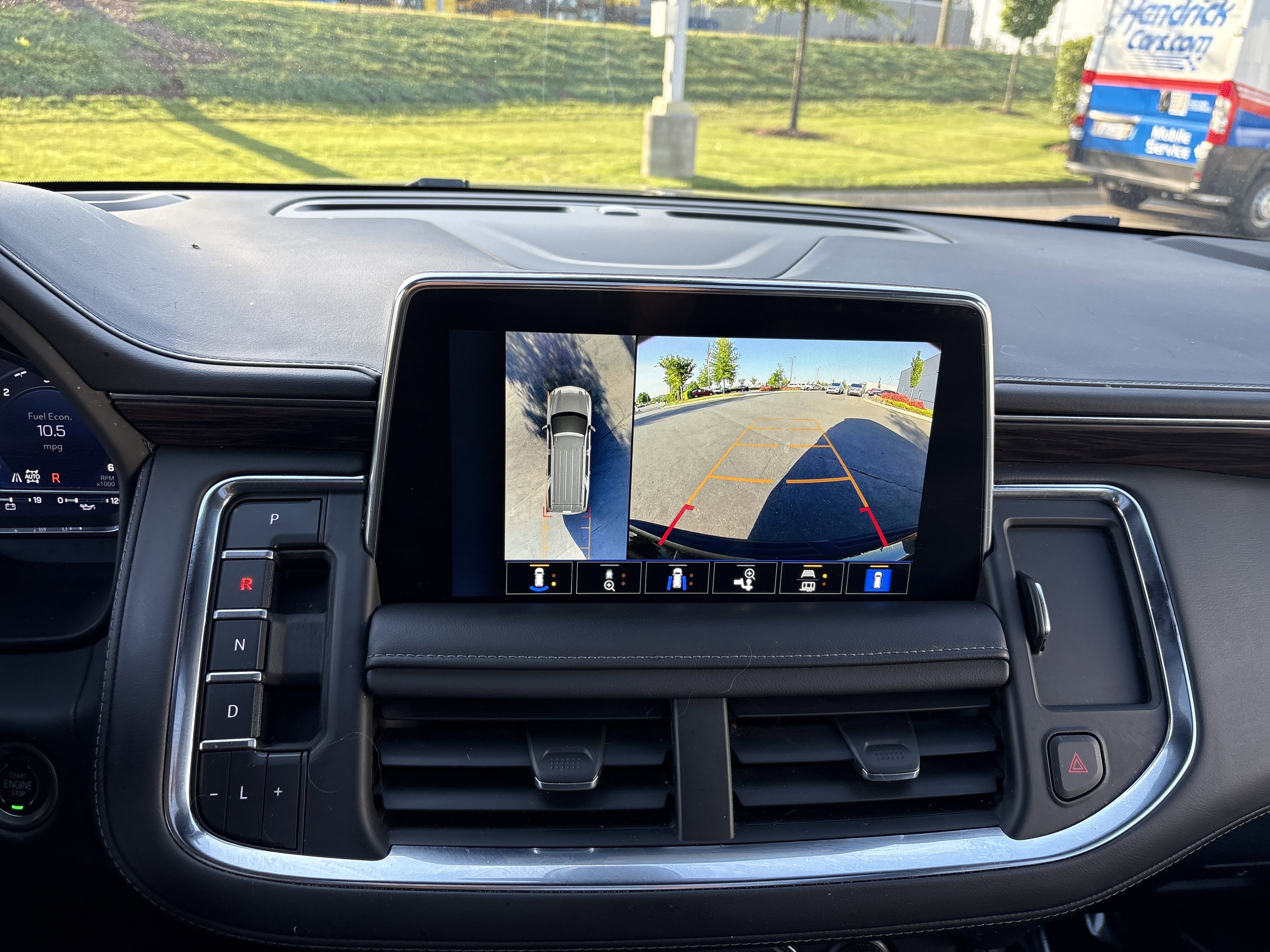 Used 2022 Chevrolet Tahoe LT w/ Luxury Package image 29