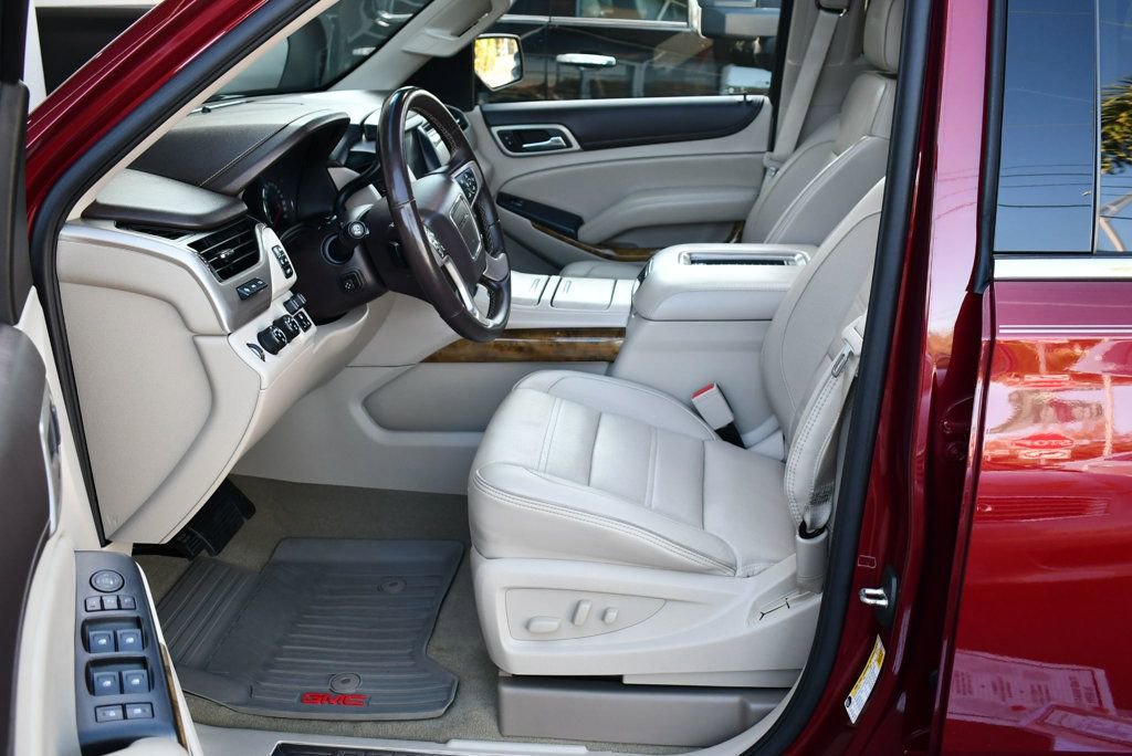 Used 2016 GMC Yukon Denali w/ Open Road Package image 44