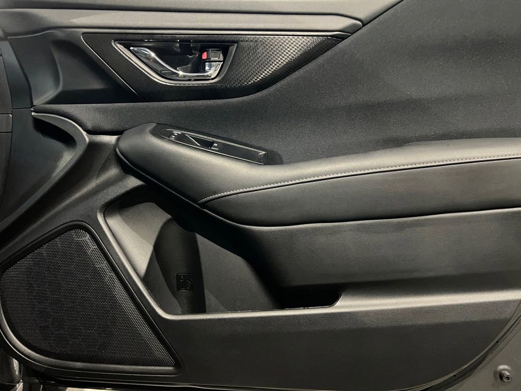 Used 2025 Subaru Legacy Premium image 12