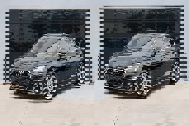 Used 2023 Audi A5 2.0T Prestige image 1